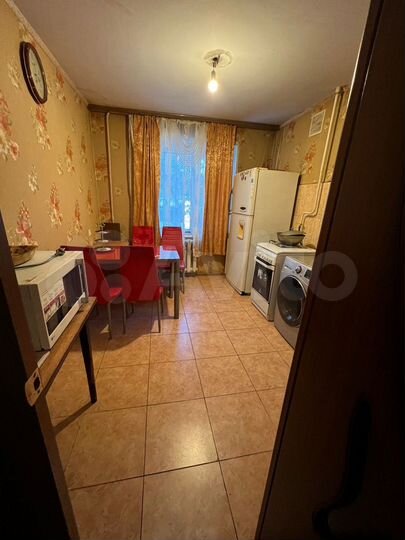 3-к. квартира, 62 м², 1/9 эт.