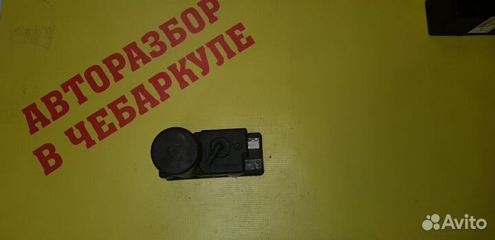 4A0862257A компрессор центрального замка Audi 100