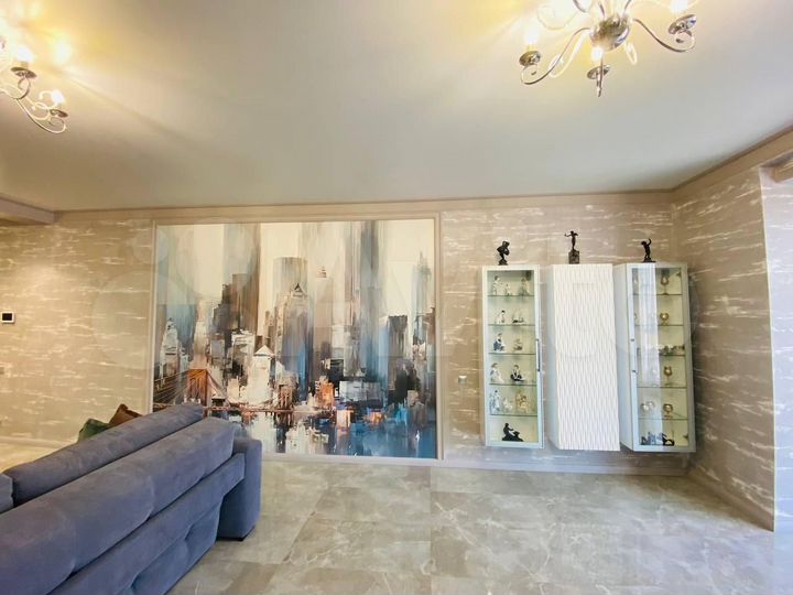 3-к. квартира, 120 м², 4/9 эт.