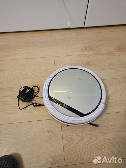 Робот пылесос ilife v50