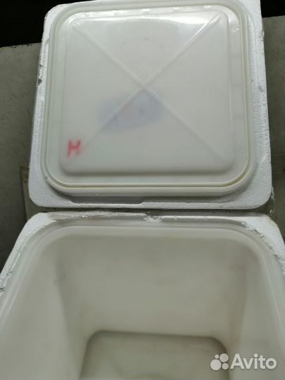 Автомобильный Холодильник(термобокс)