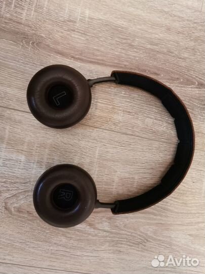 Беспроводные наушники Bang & Olufsen BeoPlay H8