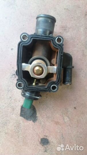 Термостат Citroen C4 B7 седан 10FC1lpsa 2013