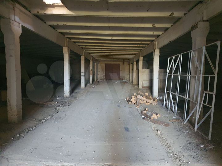 Аренда склад, сервис, свободное назначения, 750 м²