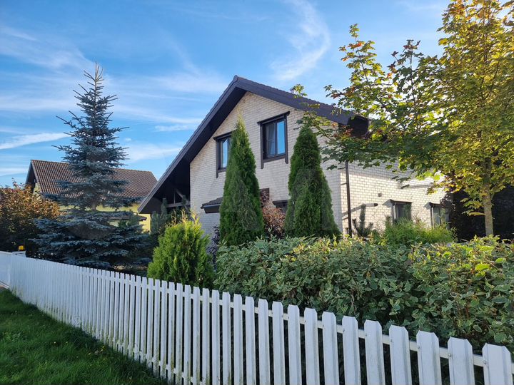 Дом 134,5 м² на участке 6,3 сот.