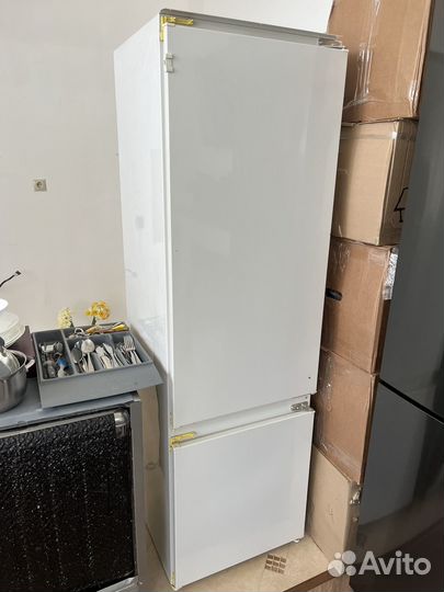 Холодильник встраиваемый gorenje