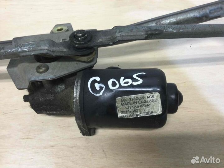 Механизм стеклоочистителя (трапеция дворников) Vol