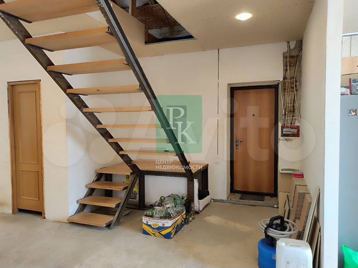 Дом 170 м² на участке 4,7 сот.