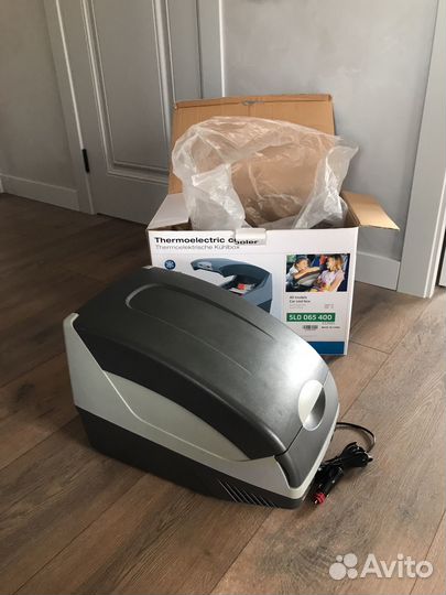 Холодильник и нагрев 2в1 Шкода Skoda 5L0 065 400