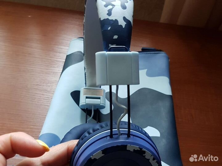 Наушники проводные