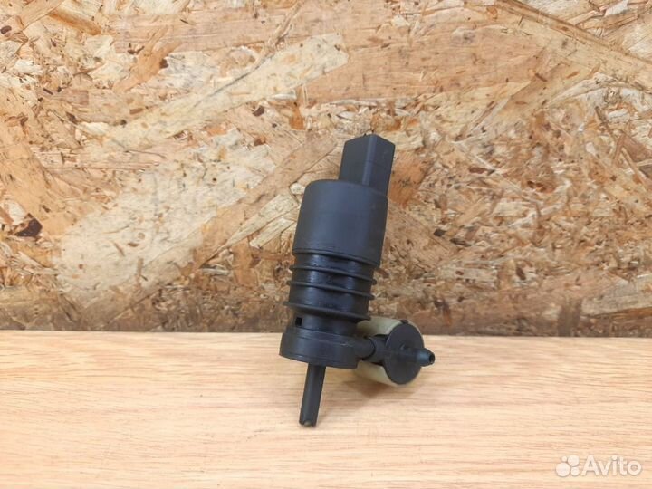 Насос омывателя BMW Е36 Lancer X Outlander