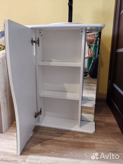 Тумба для ванной с подвесным шкафом