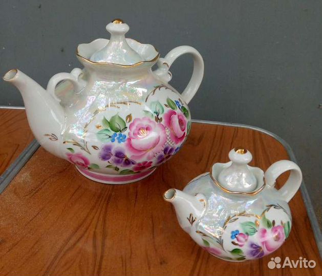 Чайник большой и заварный чайник