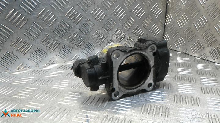 Заслонка дроссельная Toyota Avensis 261000R010