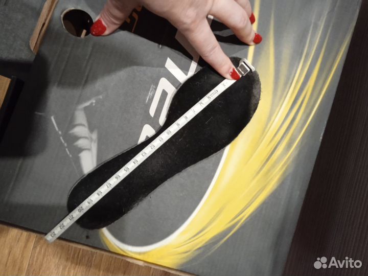 Хоккейные коньки bauer