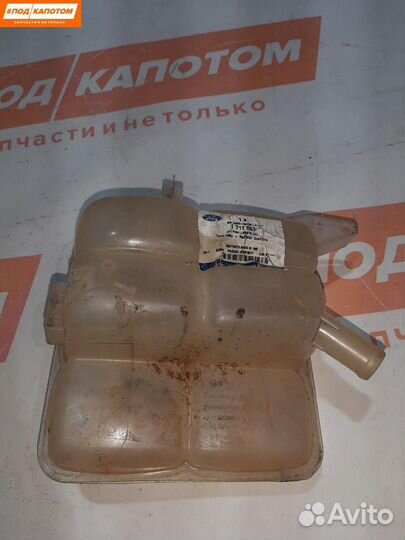 Бачок расширительный Ford Kuga 2 2013 8V61-8K218A