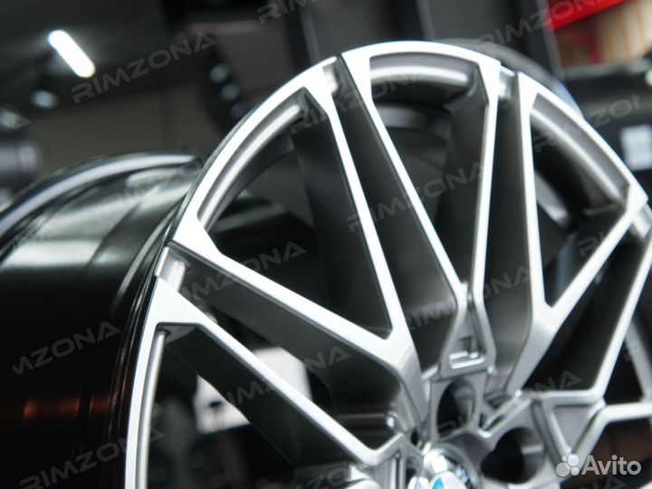 Литые диски R21 на BMW. Арт3409
