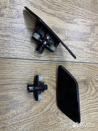 Крышка форсунки омывателя фар Lexus ES 18-23