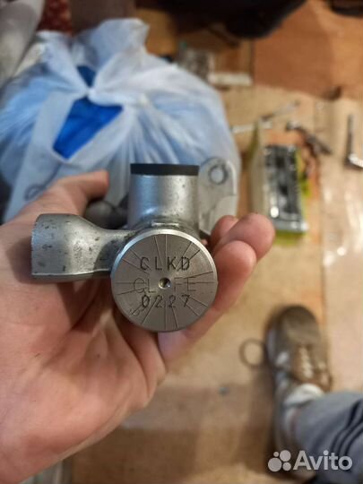 Главный тормозной цилиндр с ABS