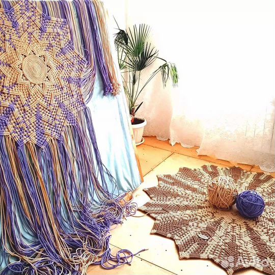 Ковер новый круглый