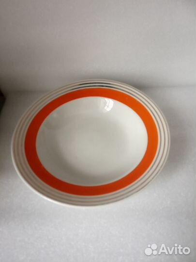 Тарелки СССР Красный фарфорист