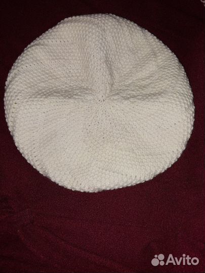 Берет женский вязаный