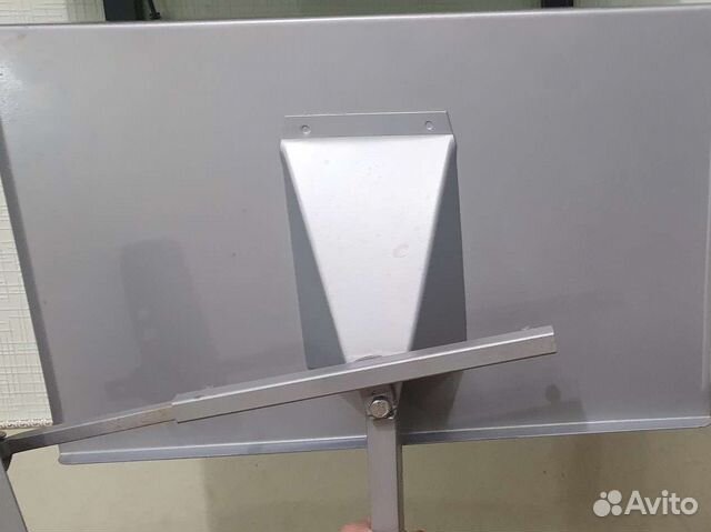 Подставка держатель телевизионная настенная