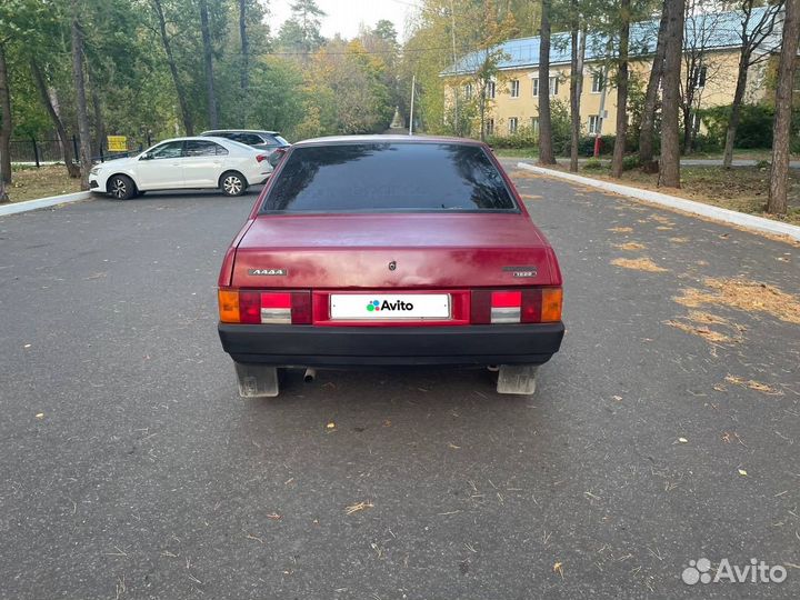 ВАЗ 21099 1.5 МТ, 1994, 200 000 км