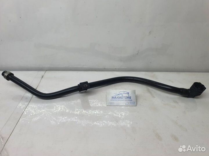 Патрубок системы охлаждения Mercedes-Benz C W205