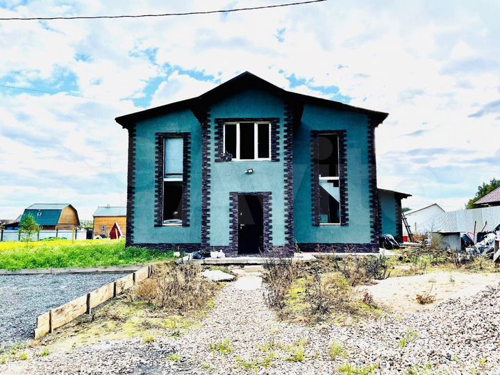 Дом 168 м² на участке 10 сот.