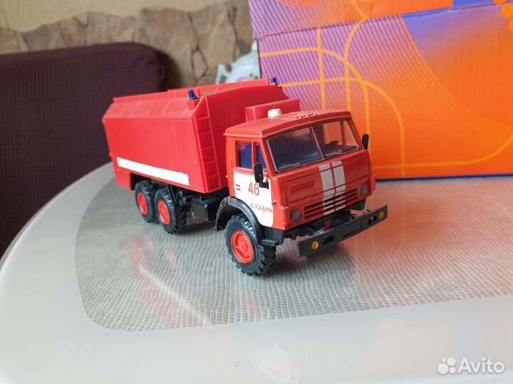 Грузовики 1:43