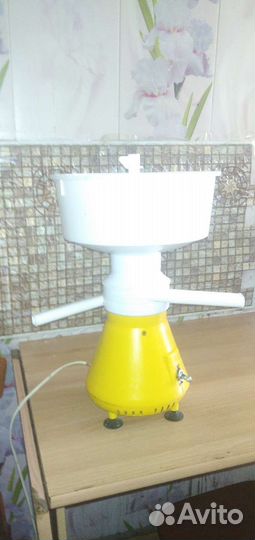 Сепаратор элекричесский для молока