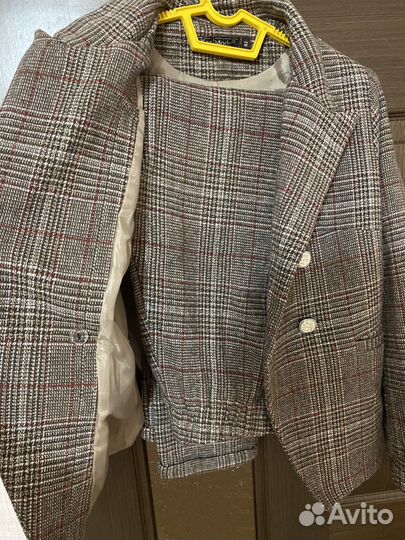 Костюм брючный женский