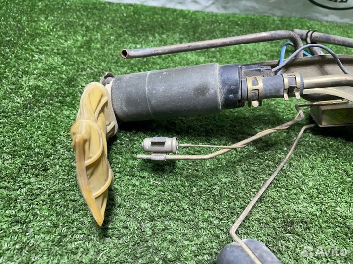 Топливный насос Toyota Land Cruiser FZJ80 1FZ 1992