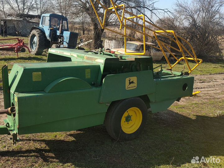 Пресс-подборщик John Deere 342, 2000