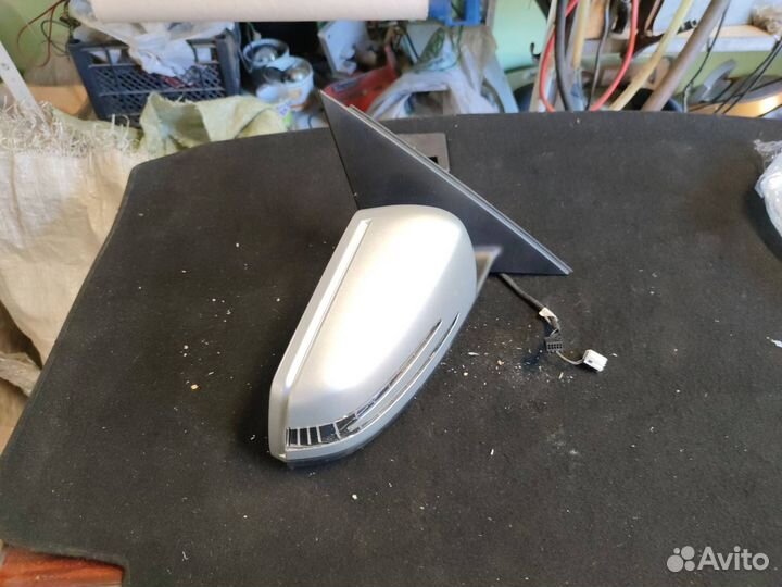 Зеркало наружное правое Mercedes-Benz C-Класс