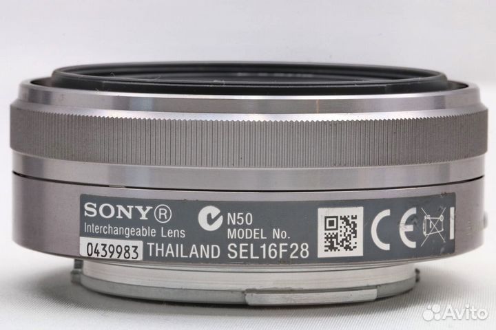 Sony A3000 Е-mount c oбъективом 16мм 2.8