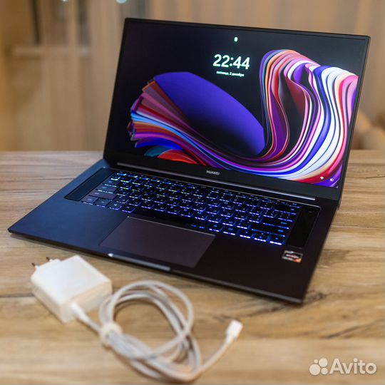 Huawei MateBook D16