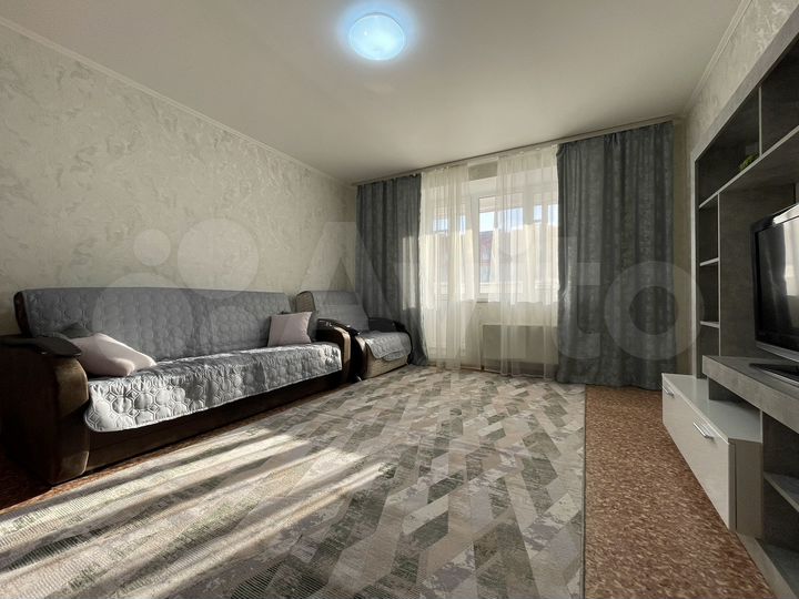 2-к. квартира, 56 м², 6/9 эт.