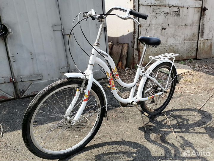 Велосипед подростковый 24 дюйма. Цена 8000