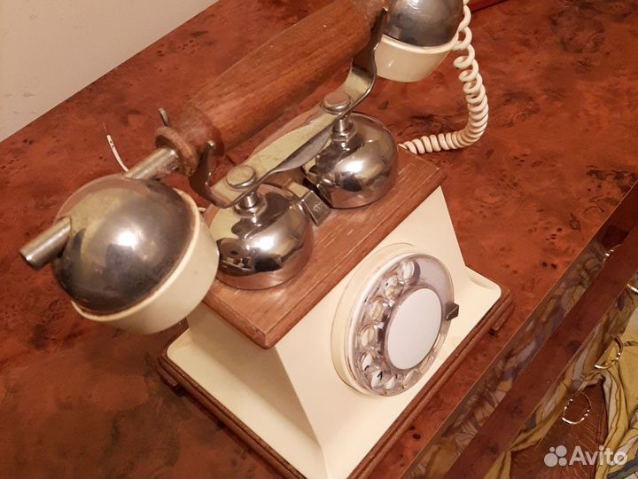 Старый телефон СССР. Отличном состоянии