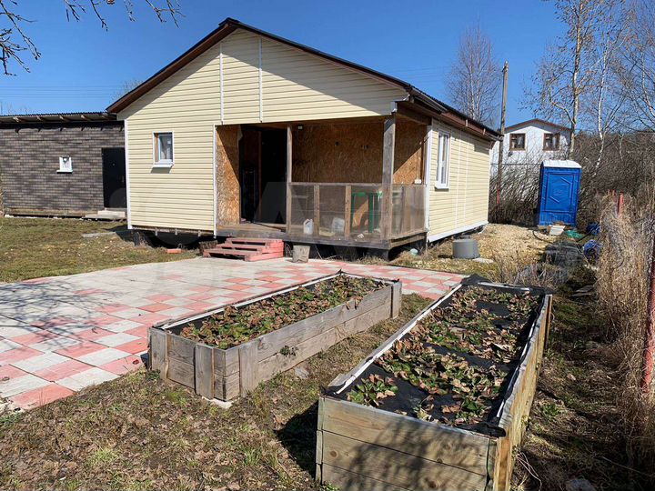 Дача 48 м² на участке 6 сот.