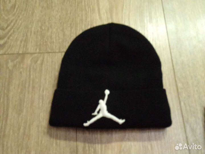 Спортивная шапка мужская