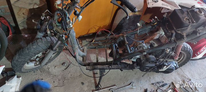 Запчасти скутер 80куб