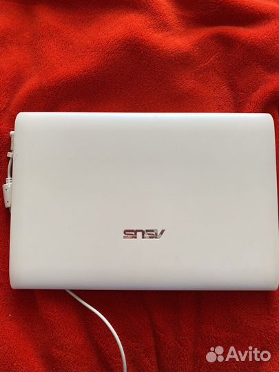 Нетбук asus