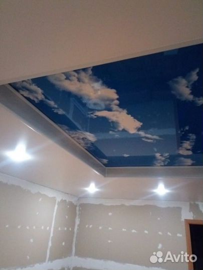 Качественные натяжные потолки и мягкие окна
