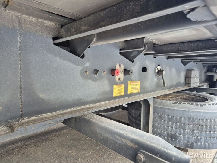 Полуприцеп шторно-бортовой Тонар 9888, 2022