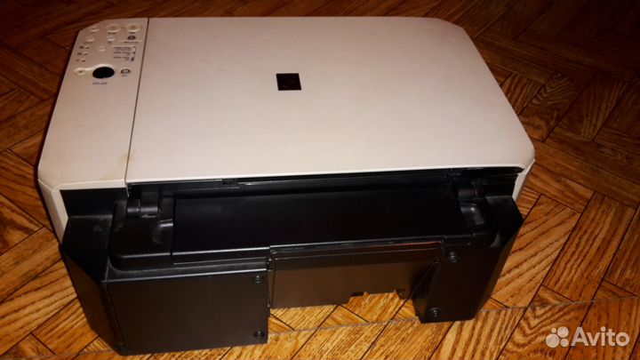 Цветное мфу Canon MP190, без чернил