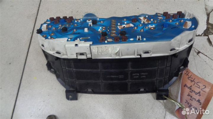 Панель приборов Nissan Patrol Y61 1997-2010