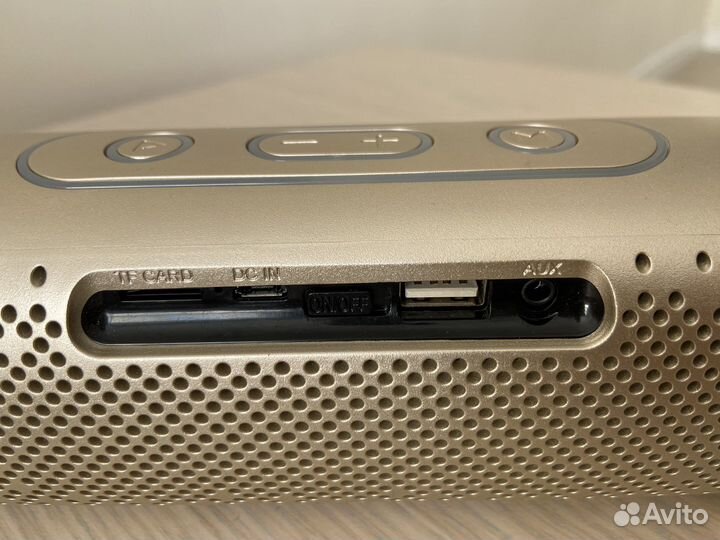 Блютуз колонка